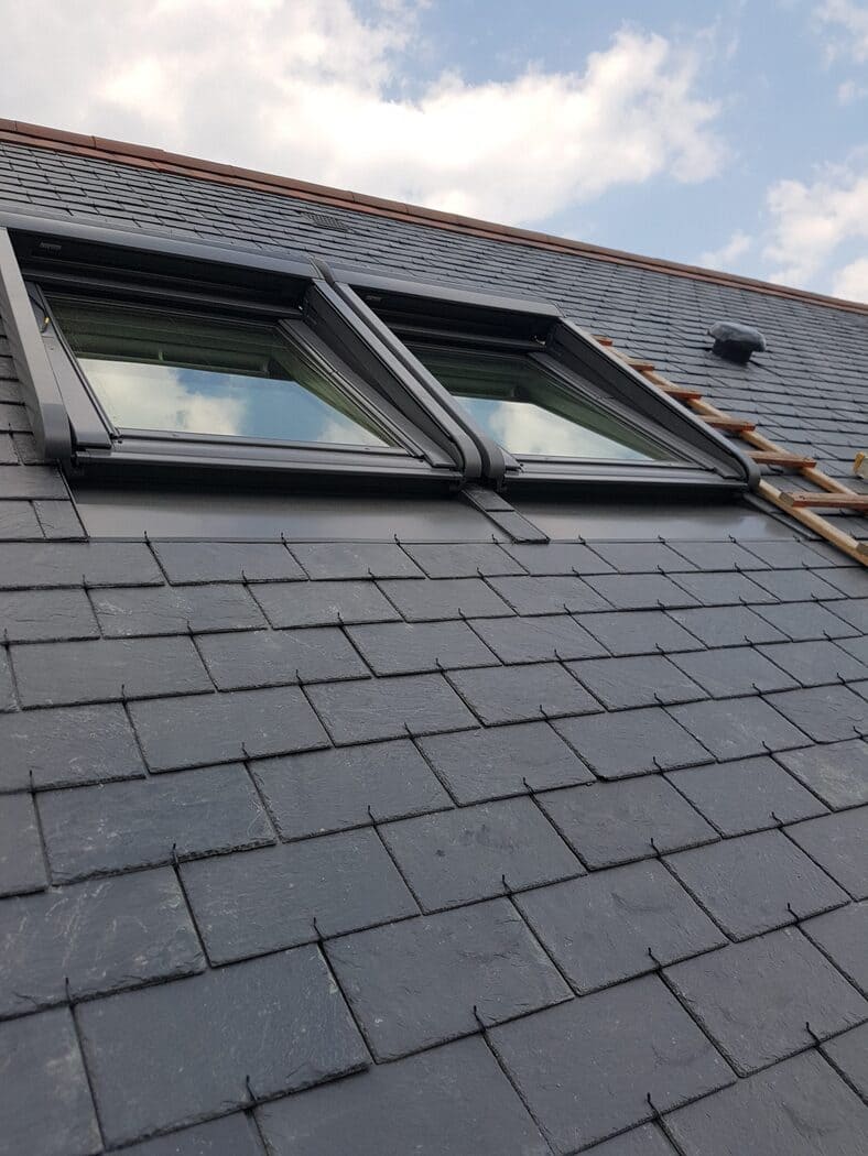 FENÊTRE DE TOIT DE TYPE VELUX